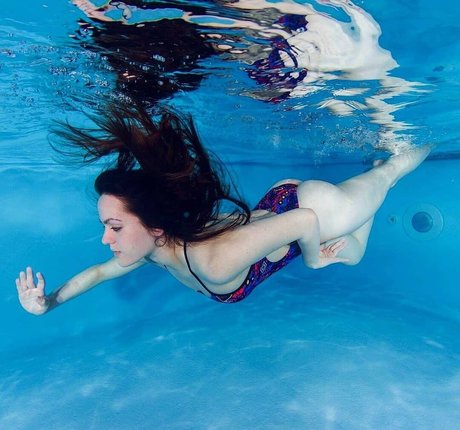 Angela Doxa Nacktbilder von OnlyFans geleakt