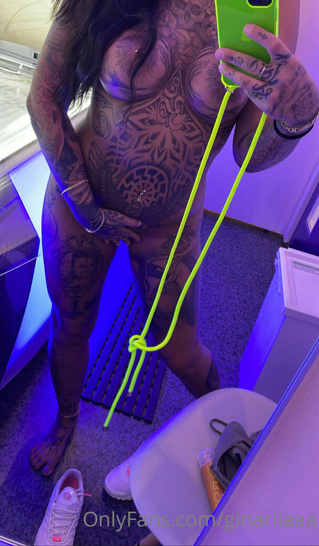 Ginariiaaa Nacktbilder von OnlyFans geleakt