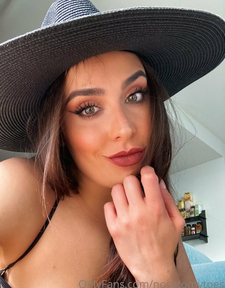 nosetomytoes OnlyFans
