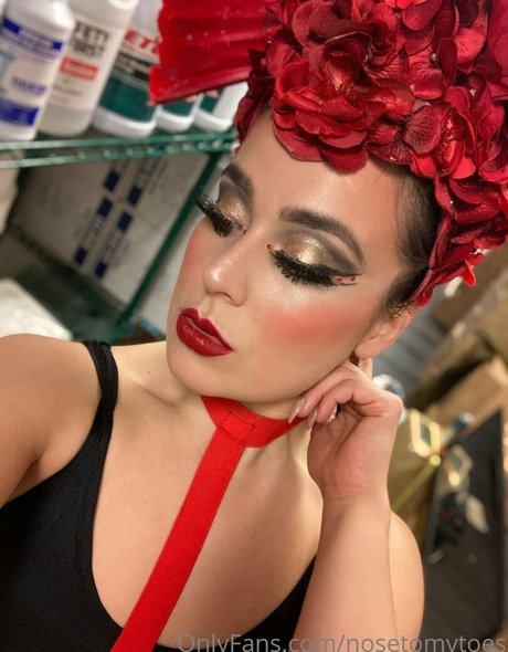 nosetomytoes Leak von OnlyFans