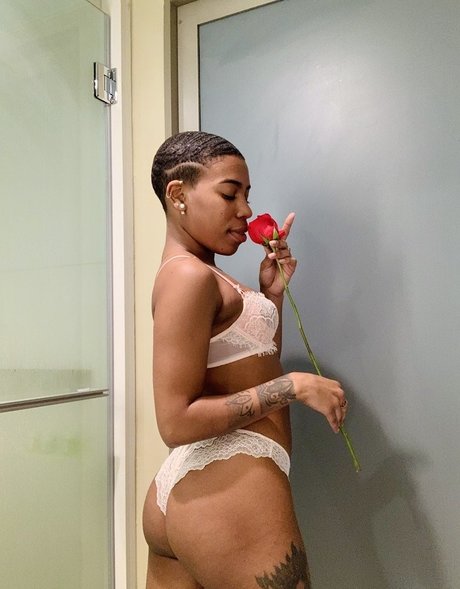 Darling Nicky OnlyFans Nacktbilder