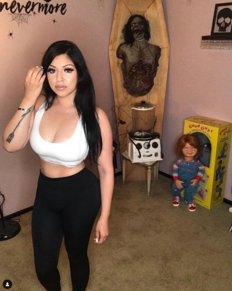 Champagne Chronicles OnlyFans Nackt Leak