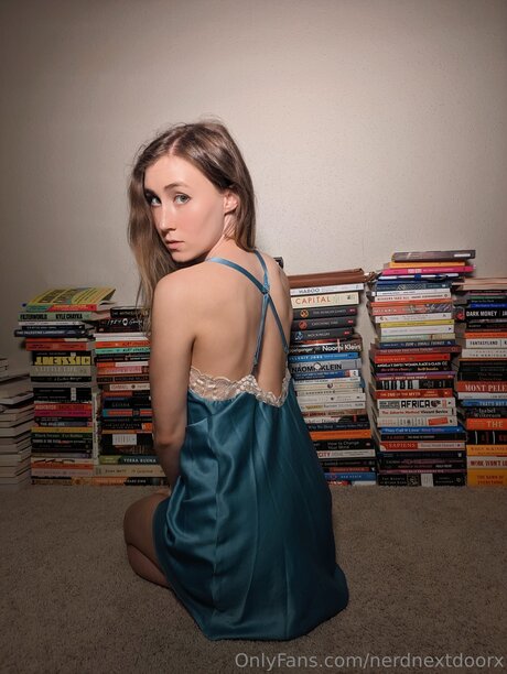 nerdnextdoorx Leaks OnlyFans