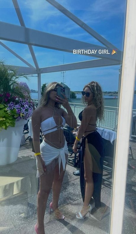 romitavlz OnlyFans Leaj