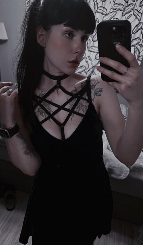 romisu Kostenloses OnlyFans