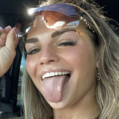 Baby girl Sadie OnlyFans kostenlos geleakt