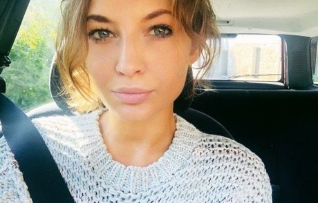 lollipopfields OnlyFans Model Fotos