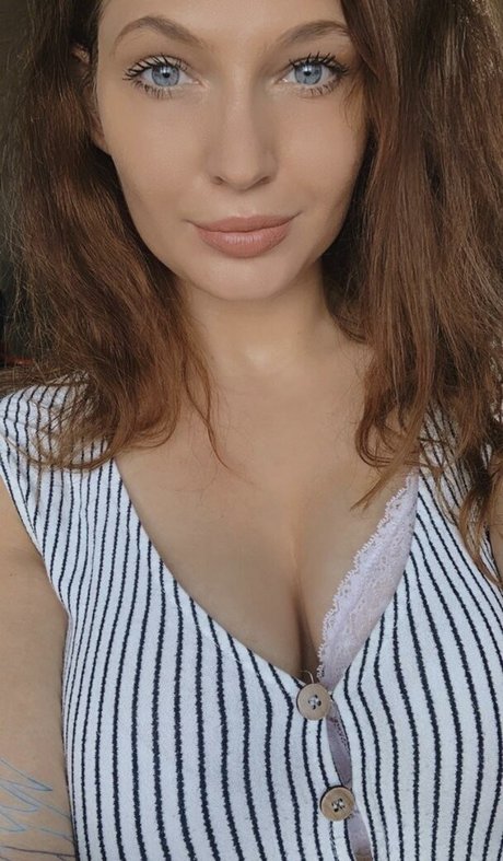 lollipopfields Bilder OnlyFans