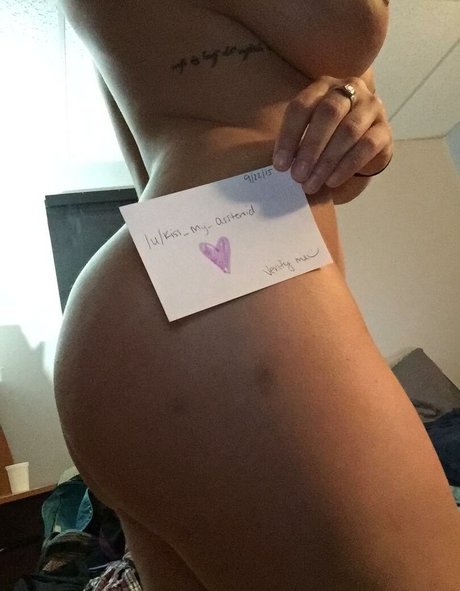 kiss my asteroid Kostenlose OnlyFans-Inhalte