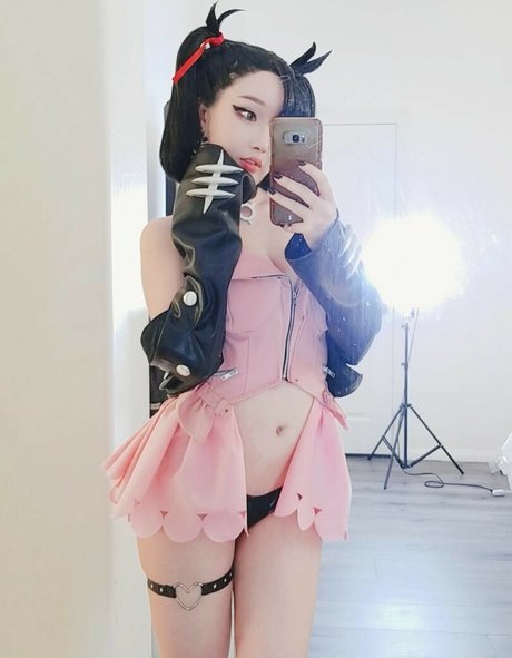 Rinnie Riot OnlyFans Striptease