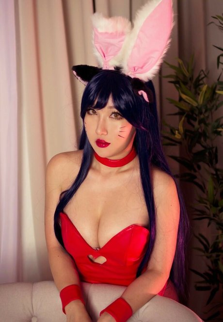 Rinnie Riot OnlyFans nackte Brüste