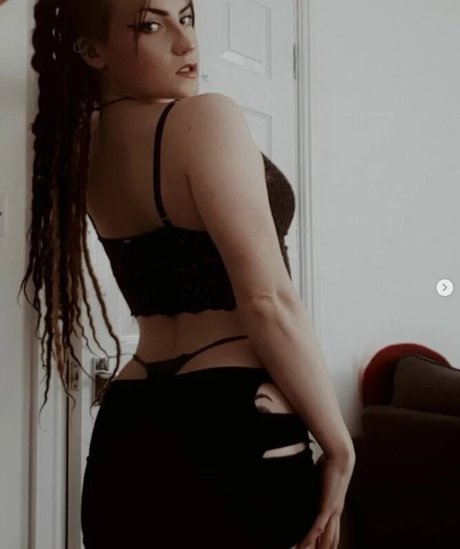 Mini Mia Nacktbilder von OnlyFans geleakt
