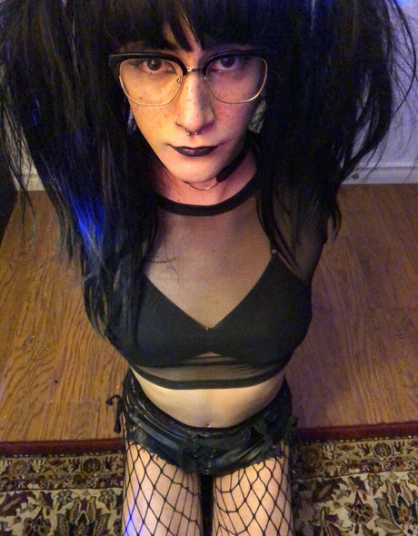 tinytraplexi OnlyFans Inhaltstyp