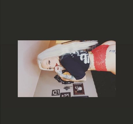 Screamqueen68 OnlyFans-Pornos