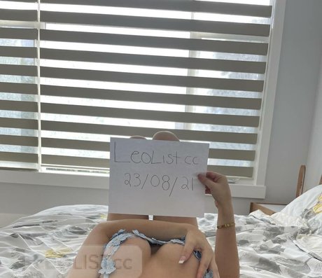 Milan Rose Sex auf OnlyFans