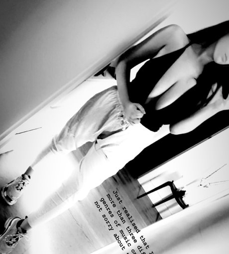 Darcybuchan Nacktbilder von OnlyFans