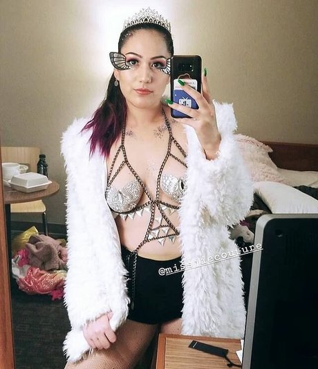 AnriAeterna Nackt geleakt OnlyFans