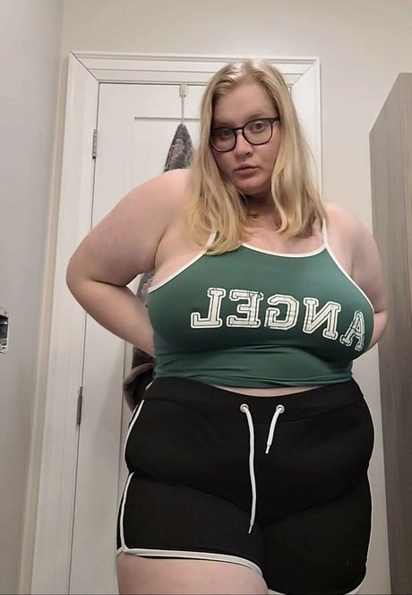 loser___queen OnlyFans Striptease