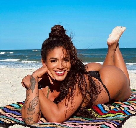 Dhullyana Dutra Bilder OnlyFans