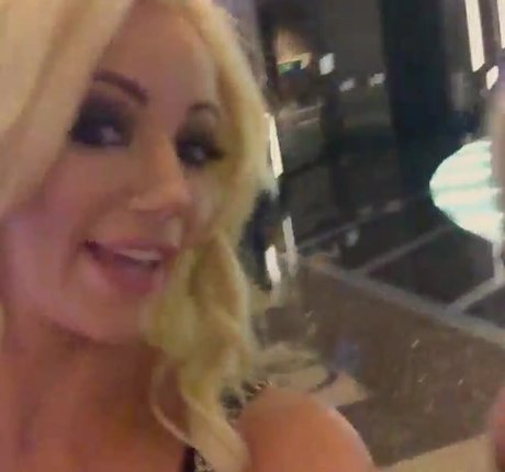 nicolettesheaxxx OnlyFans nackt