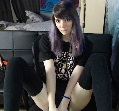 Erynmelts Neue OnlyFans Leaks