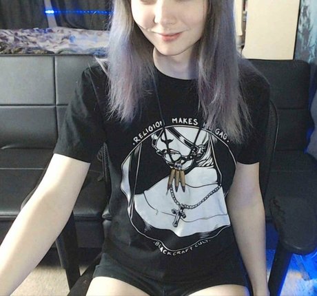 Erynmelts Nacktbilder von OnlyFans