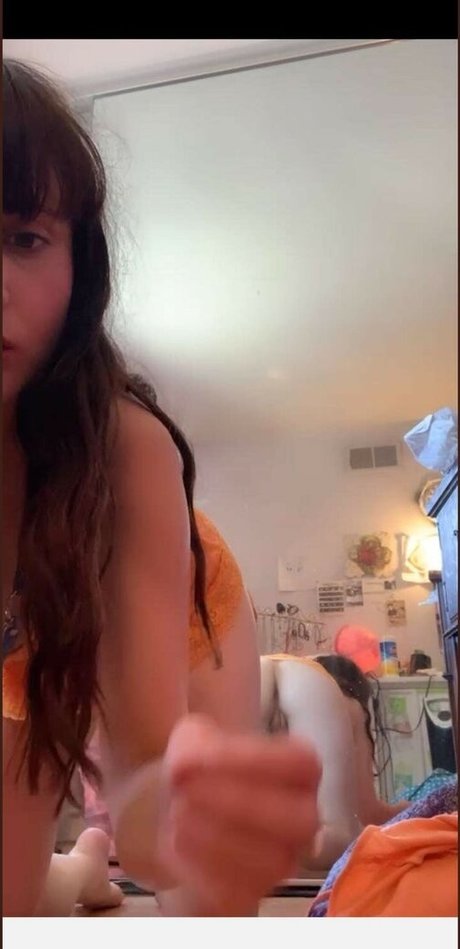 Globelamp Leaked OnlyFans Nacktbilder