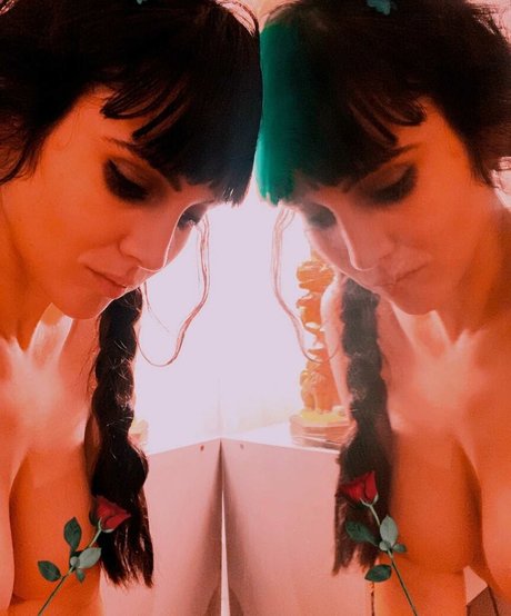 Globelamp OnlyFans Leaks Nacktbilder