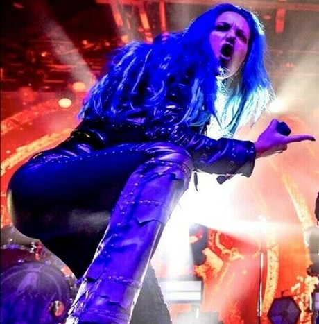 WomenMetal Kostenloses OnlyFans