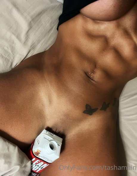 Fit Ch3ll OnlyFans Striptease