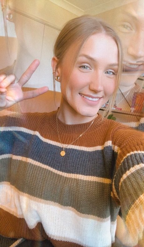 QAEKZ Nacktbilder von OnlyFans geleakt