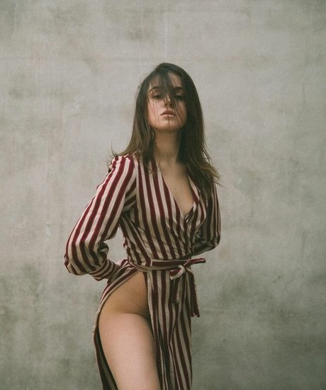 mademoiselleoz OnlyFans Nacktbilder