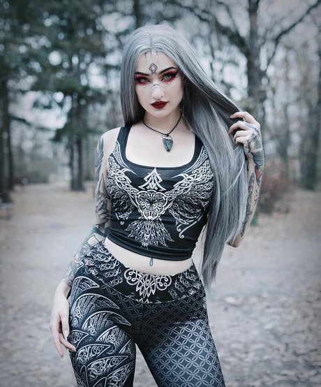 BlueAstrid Heiße OnlyFans Inhalte