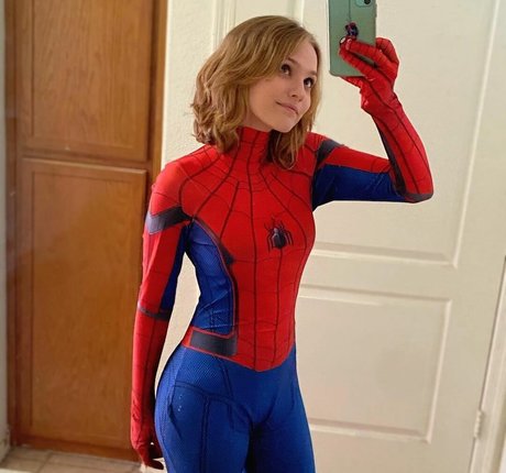 tic tac toad OnlyFans Striptease