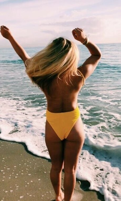 DJ Mad Park OnlyFans Model Bilder