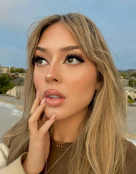 Hanhuts OnlyFans NSFW