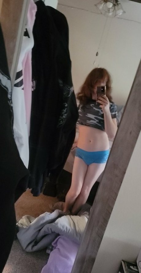 Nixie Fuze OnlyFans-Inhalte