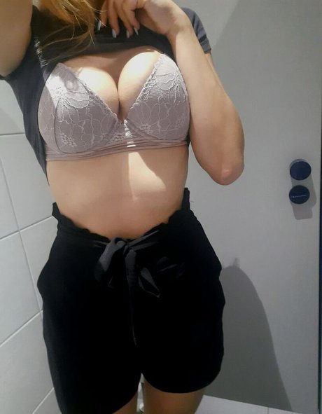 lisaluxx official OnlyFans Pornografie geleakt