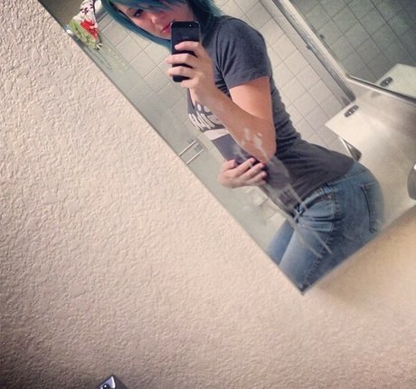 Sasha Pain Nackt OnlyFans