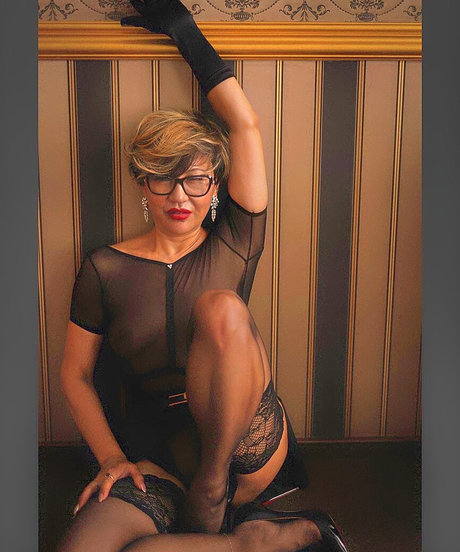 Iulywoo OnlyFans Sex