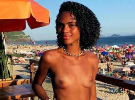 agatinhaaf OnlyFans Nacktbilder geleakt