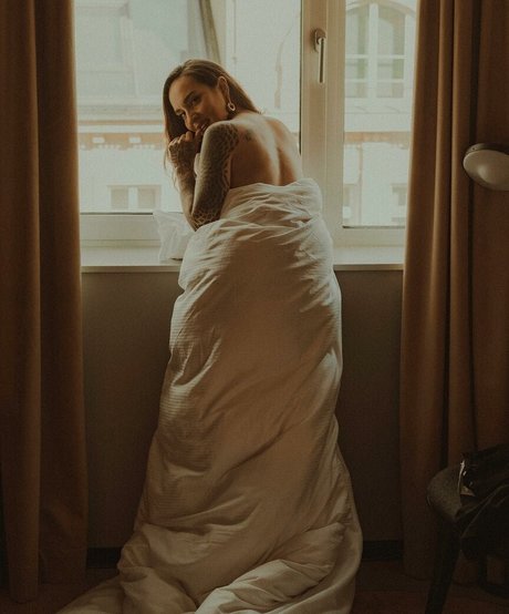 Tatiana Shmaylyuk OnlyFans schlank