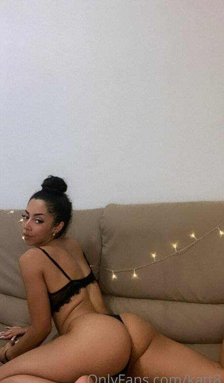 naserakatt Titten OnlyFans