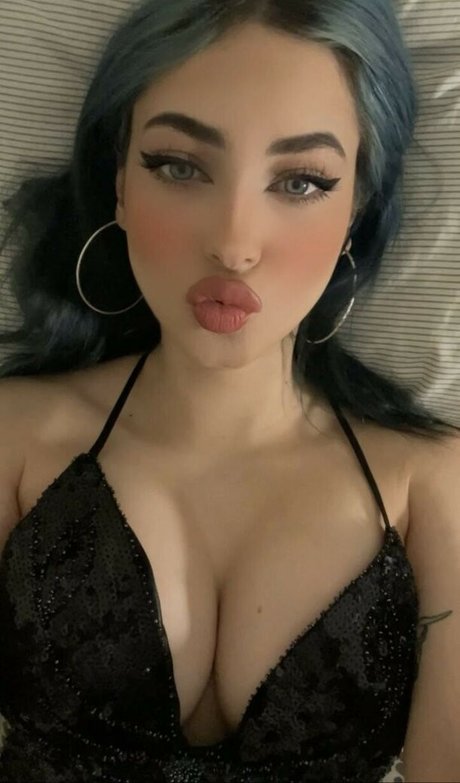 MarieMoone OnlyFans Fotos