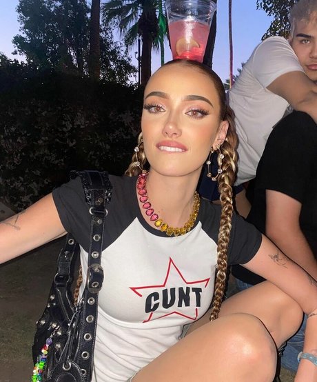 Olivia O Brien OnlyFans Nacktbilder