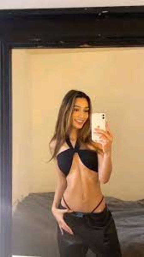 Kyla Malena NurlyFans-Pornoleaks