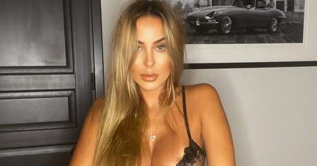 Crystlita xtr OnlyFans Nacktbilder