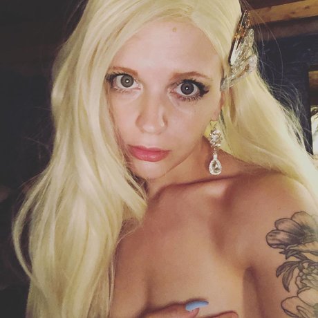 Witten Bonnie OnlyFans Brüste Bild