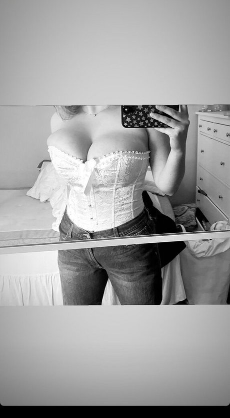 Amelia Tidd Sex auf OnlyFans