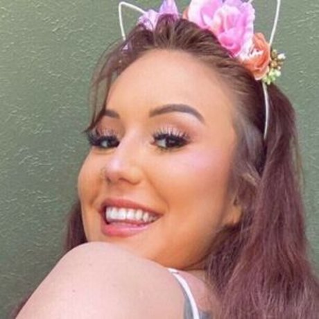 Malaynap Nacktpornos auf OnlyFans